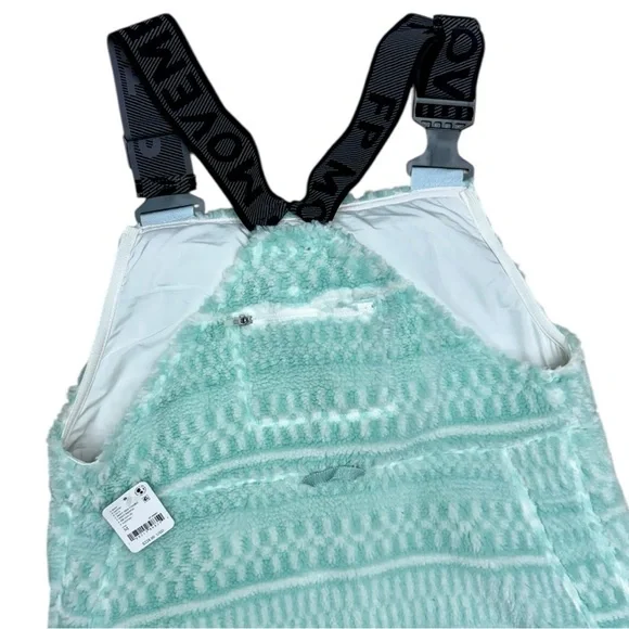 Free People Movement Hit the Slopes Salopette Size M NWT  Mint Geo Snow Bib - Picture 9 of 17